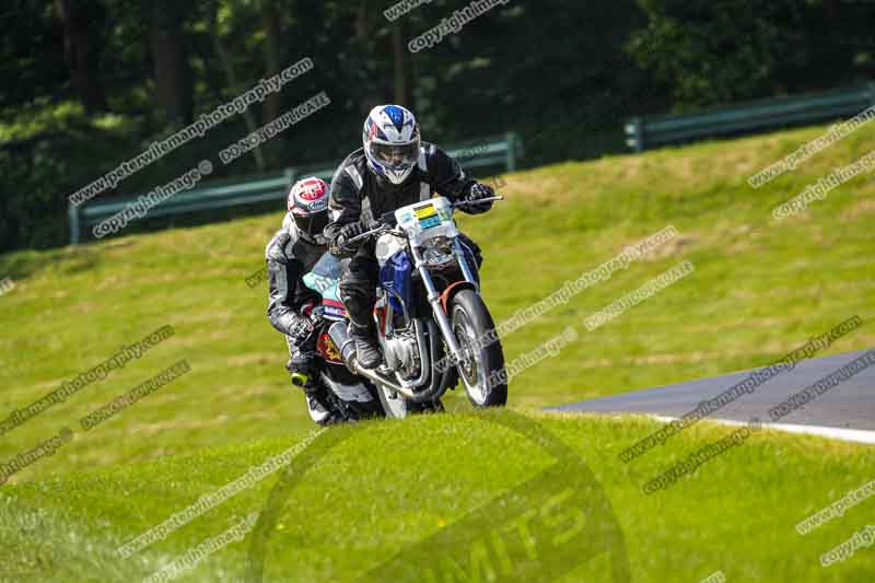 cadwell no limits trackday;cadwell park;cadwell park photographs;cadwell trackday photographs;enduro digital images;event digital images;eventdigitalimages;no limits trackdays;peter wileman photography;racing digital images;trackday digital images;trackday photos